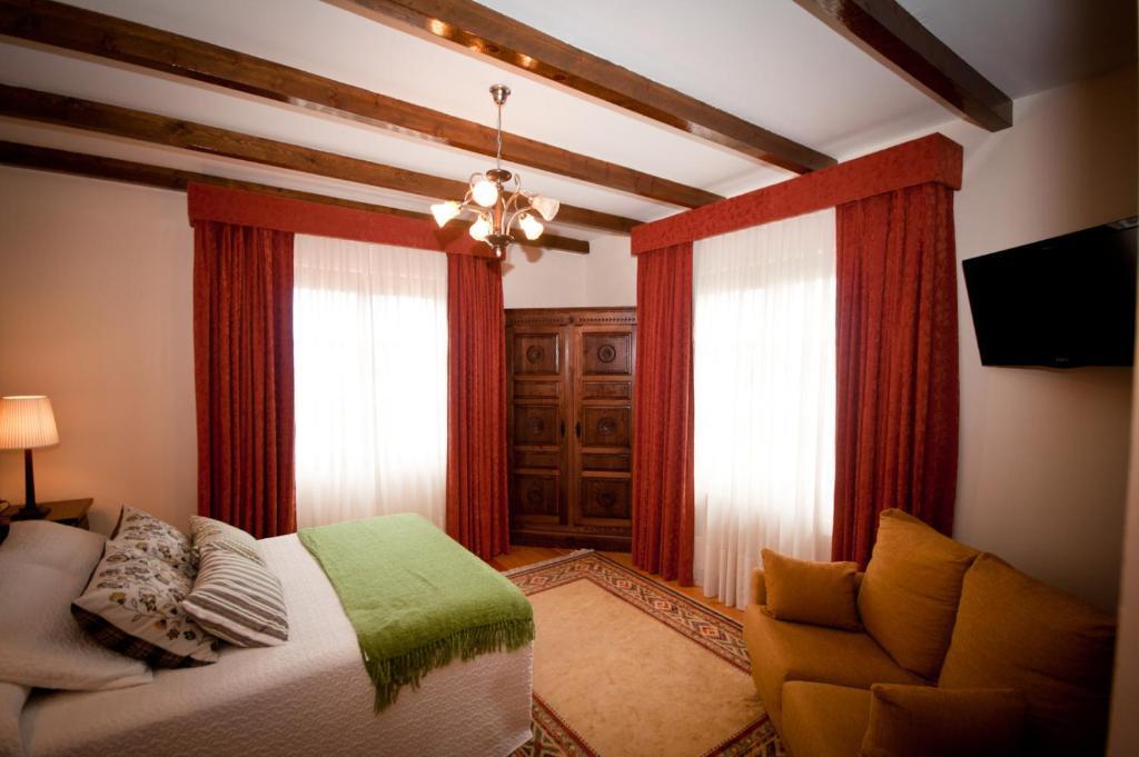 Hotel Villa Miramar Llanes Bilik gambar